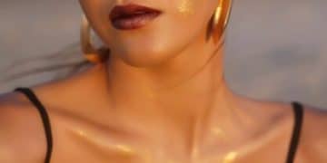 Choose Jewelry for Your Skin Tone: 2025 Style Guide for Women Choose Jewelry for Your Skin Tone: 2025 Style Guide for Women - Cover Image