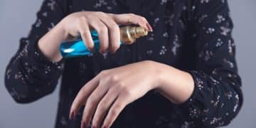 Fragrance and Skin Chemistry: Unlocking Your Unique Scent (US Edition) - Cover Image